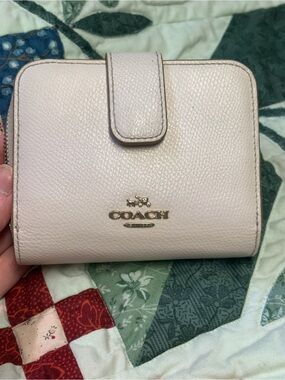 Coach Pebbled Leather Wallet in White - RESTORED